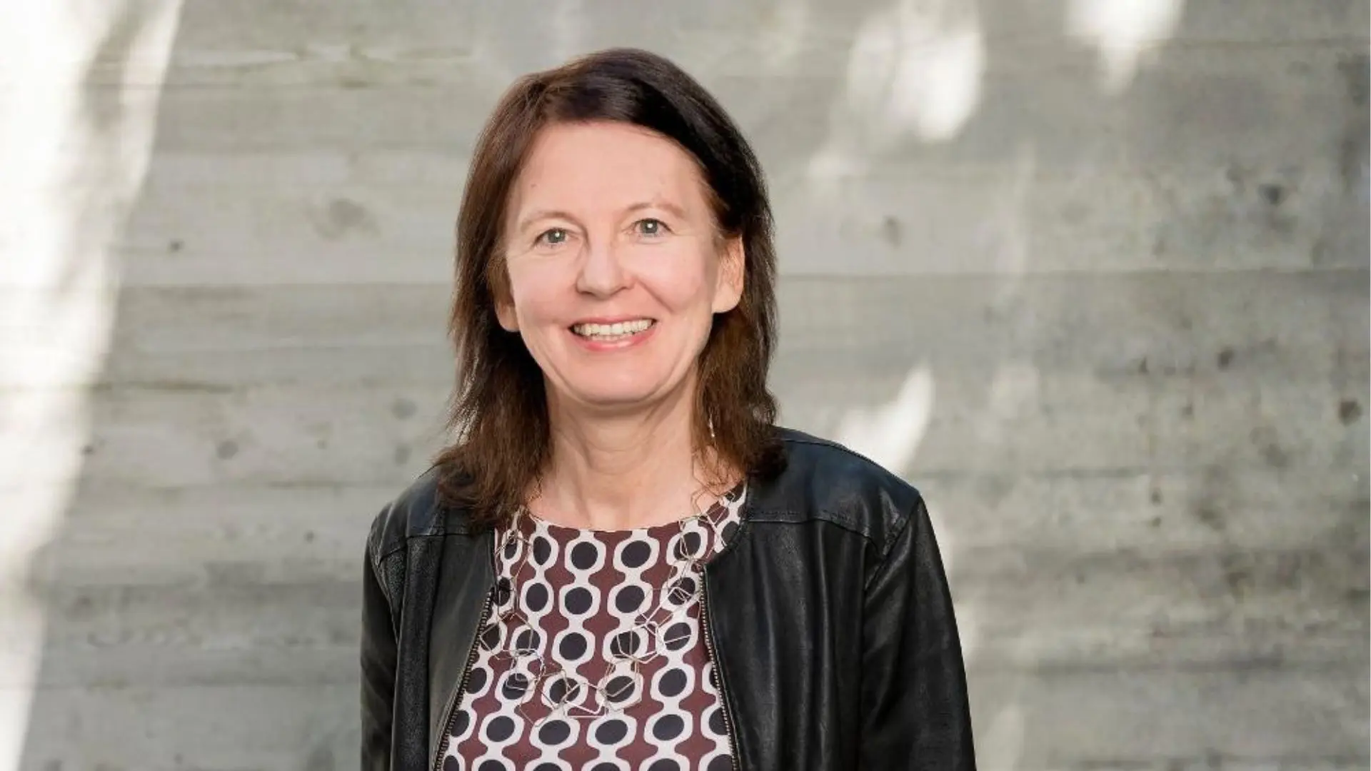 Karin Frick - <p>Zukunftsforscherin Karin Frick zeigt, wie Zukunftsbilder unsere Gegenwart formen – faktenreich, klug und mit über 30 Jahren Forschungserfahrung.</p>